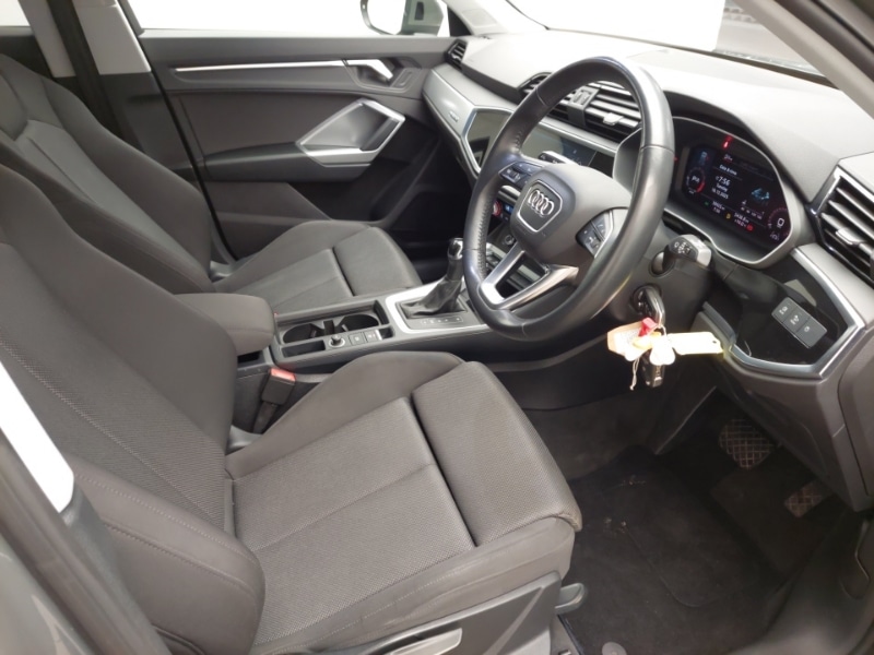 Used Audi Q3 2019 for sale - 76967299: Photo 13