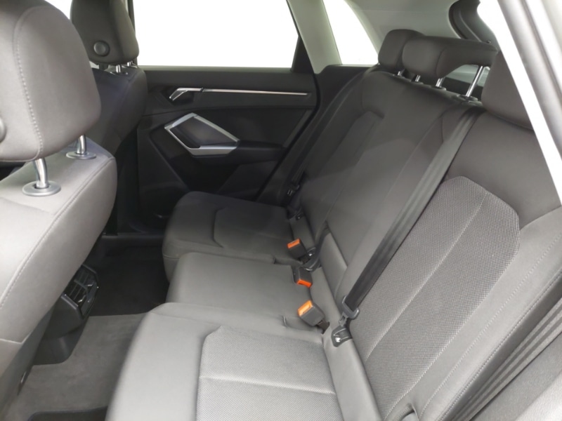 Used Audi Q3 2019 for sale - 76967299: Photo 6