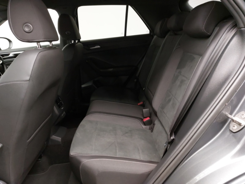 Used Volkswagen T-Roc 2023 for sale - 76393009: Photo 6