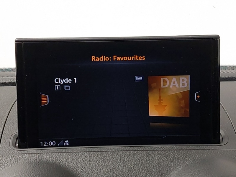 Used Audi A3 2018 for sale - 76556307: Photo 10