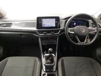 Used Volkswagen T-Roc 2024 for sale - 74940682: Photo