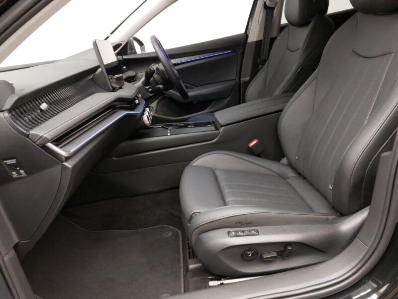 Used Skoda Superb 2024 for sale - 76052122: Photo 5