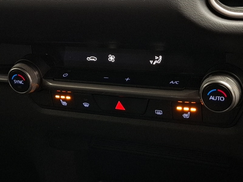 Used Mazda CX-30 2022 for sale - 76897544: Photo 15