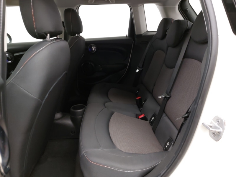 Used MINI Hatch 2021 for sale - 77066109: Photo 6