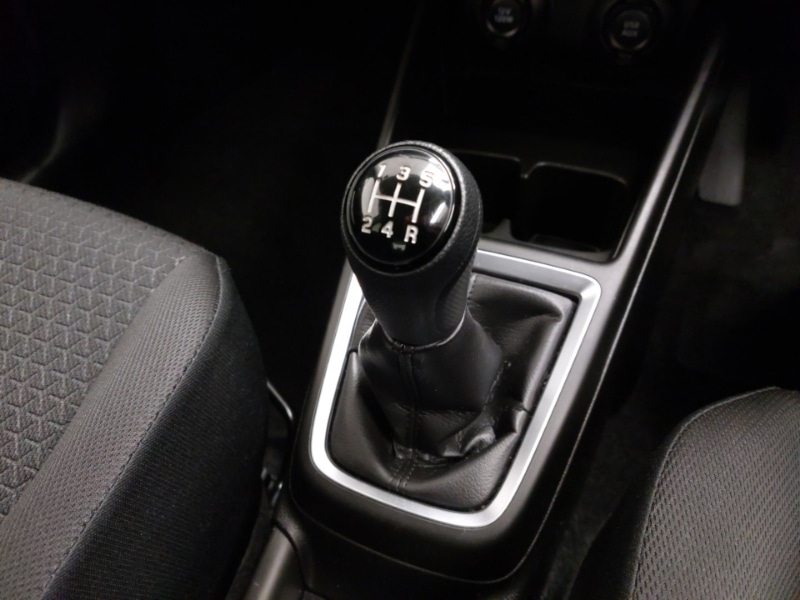 Used Suzuki Swift 2022 for sale - 76325452: Photo 15