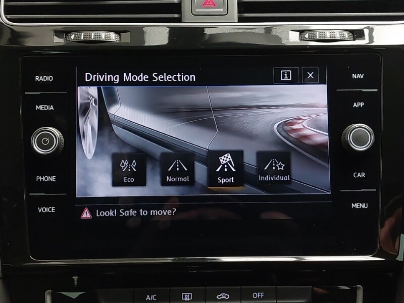 Used Volkswagen Golf 2018 for sale - 77678019: Photo 17