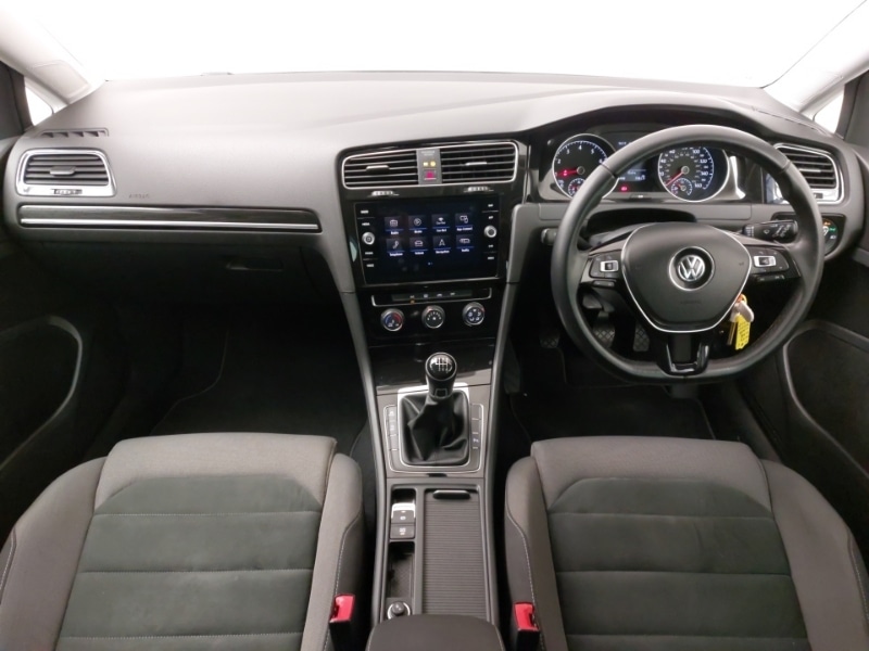 Used Volkswagen Golf 2018 for sale - 77678019: Photo 2