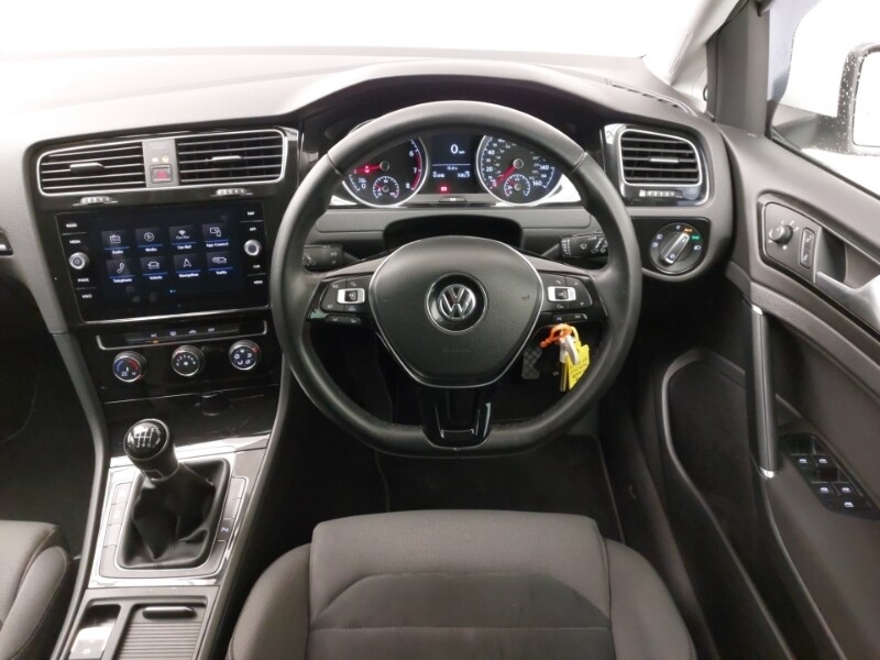 Used Volkswagen Golf 2018 for sale - 77678019: Photo 7