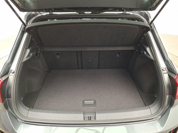 Used Volkswagen T-Roc 2022 for sale - 75547028: Photo 8