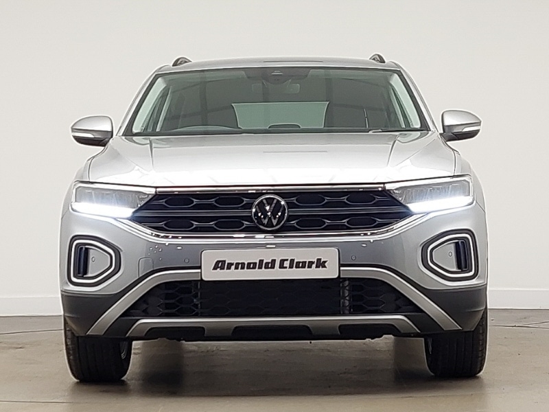 Used Volkswagen T-Roc 2025 for sale - 76925159: Photo 9