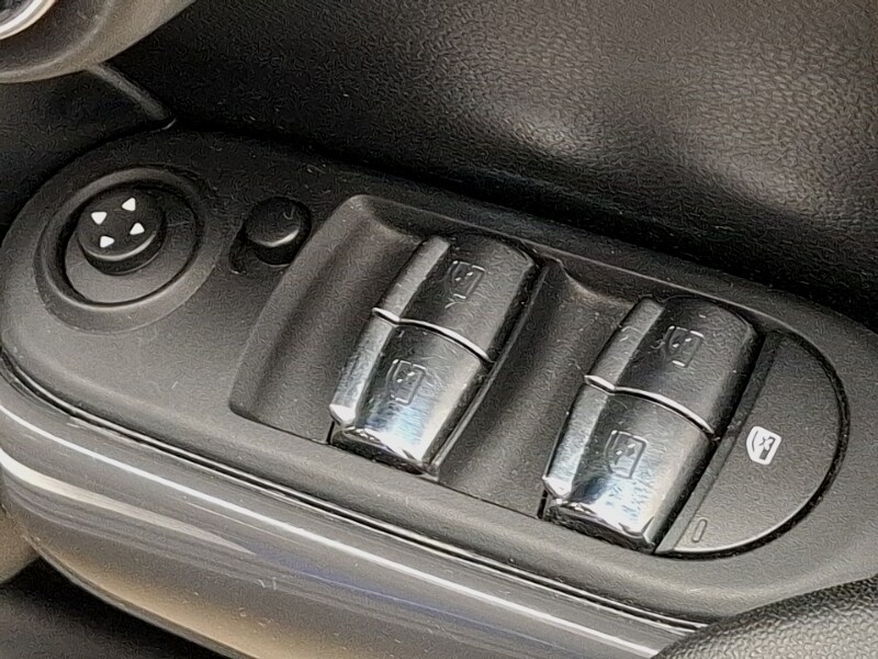 Used MINI Hatch 2020 for sale - 77405180: Photo 14