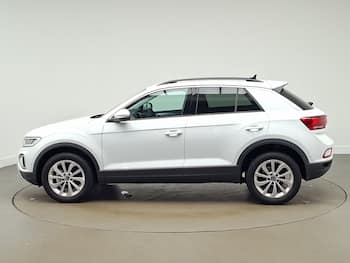 Used Volkswagen T-Roc 2025 for sale - 79627250: Photo