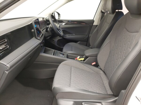 Used Volkswagen Tiguan 2025 for sale - 75245653: Photo 5