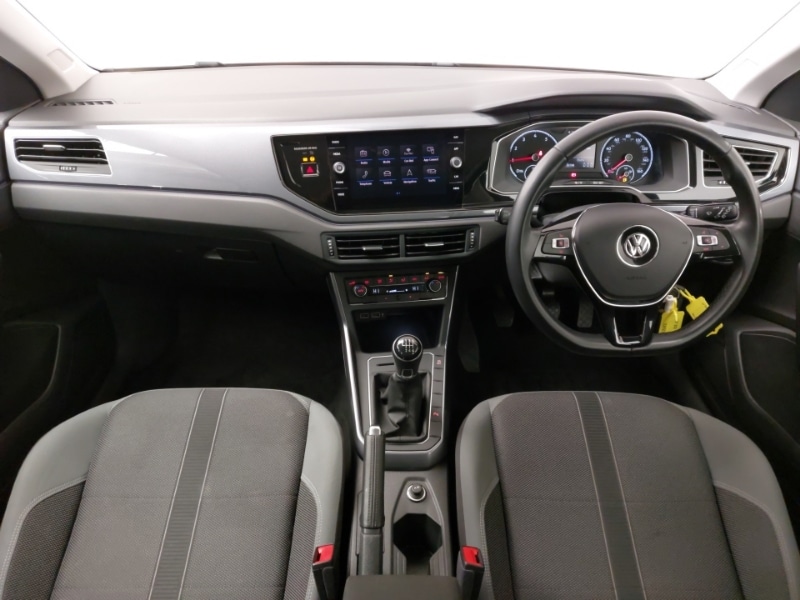 Used Volkswagen Polo 2018 for sale - 77846988: Photo 2