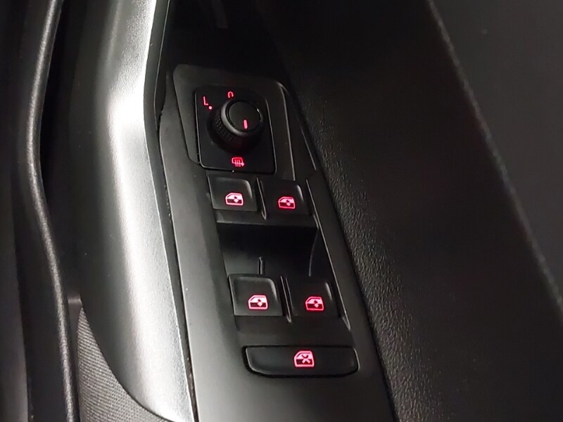 Used Volkswagen Polo 2019 for sale - 78066003: Photo 19