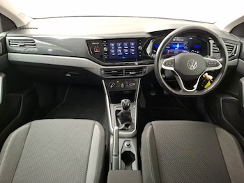 Used Volkswagen Polo 2023 for sale - 76779998: Photo