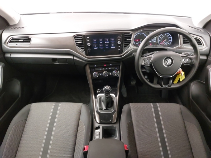 Used Volkswagen T-Roc 2019 for sale - 76301836: Photo 2