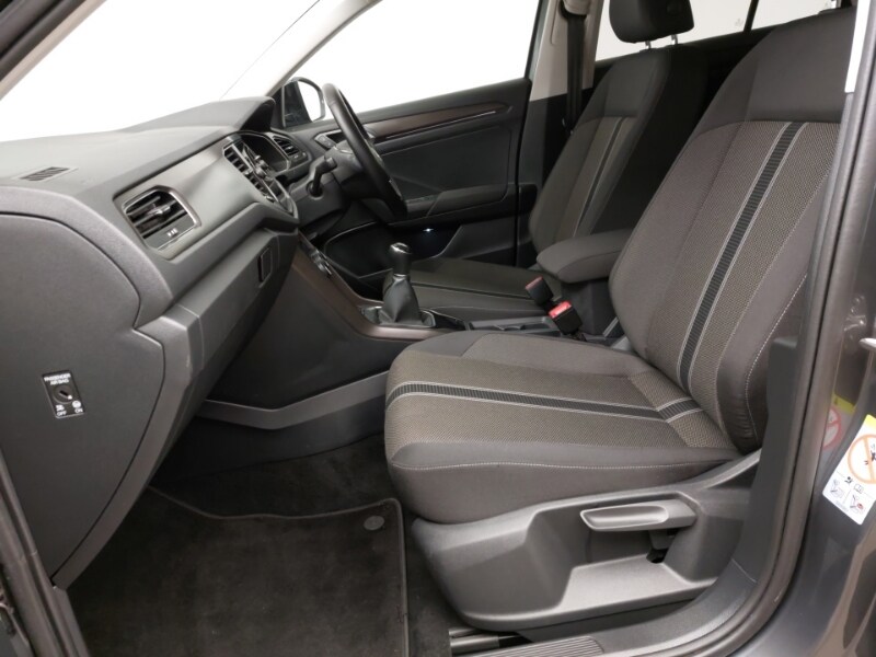 Used Volkswagen T-Roc 2019 for sale - 76301836: Photo 5