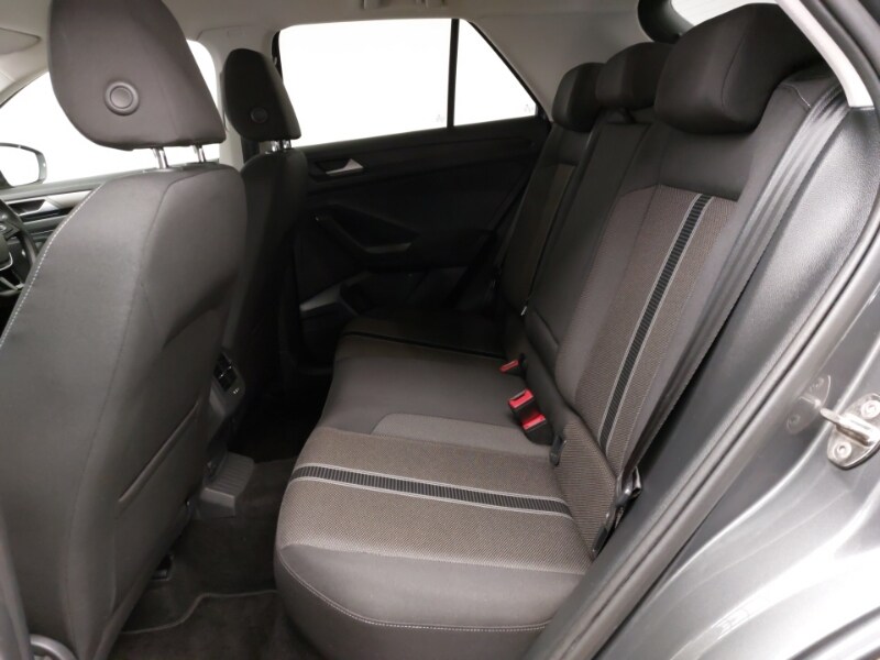 Used Volkswagen T-Roc 2019 for sale - 76301836: Photo 6