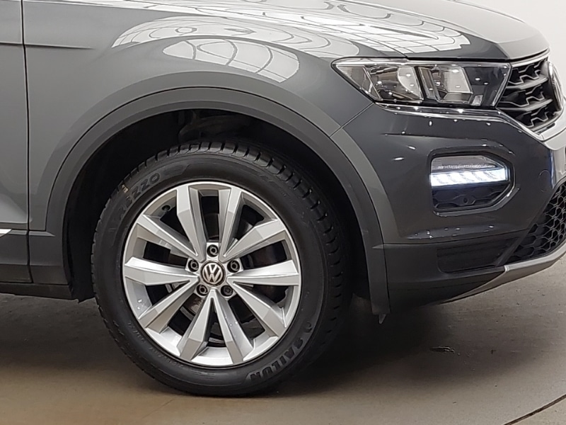 Used Volkswagen T-Roc 2019 for sale - 76301836: Photo 9