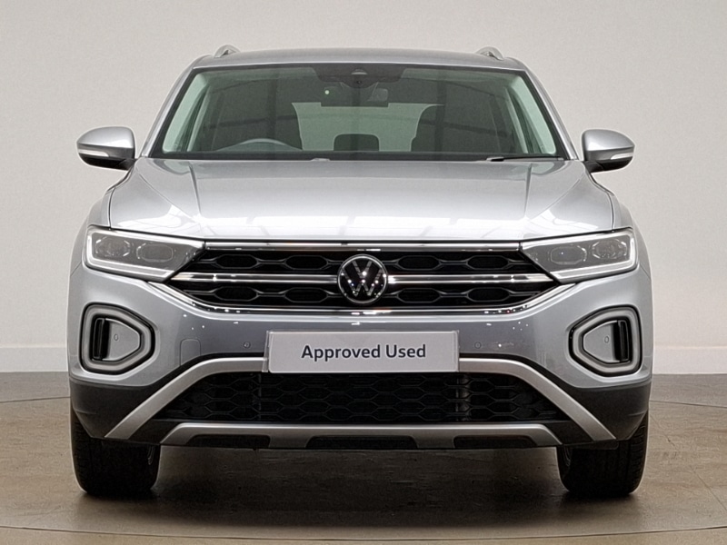 Used Volkswagen T-Roc 2024 for sale - 76779989: Photo 12