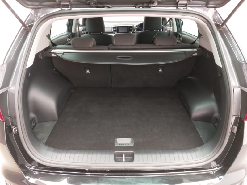 Used Kia Sportage 2018 for sale - 77053163: Photo 8