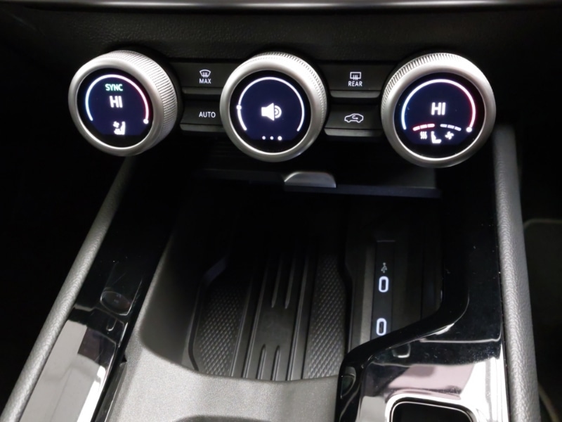 Used Skoda Superb 2024 for sale - 76932448: Photo 17