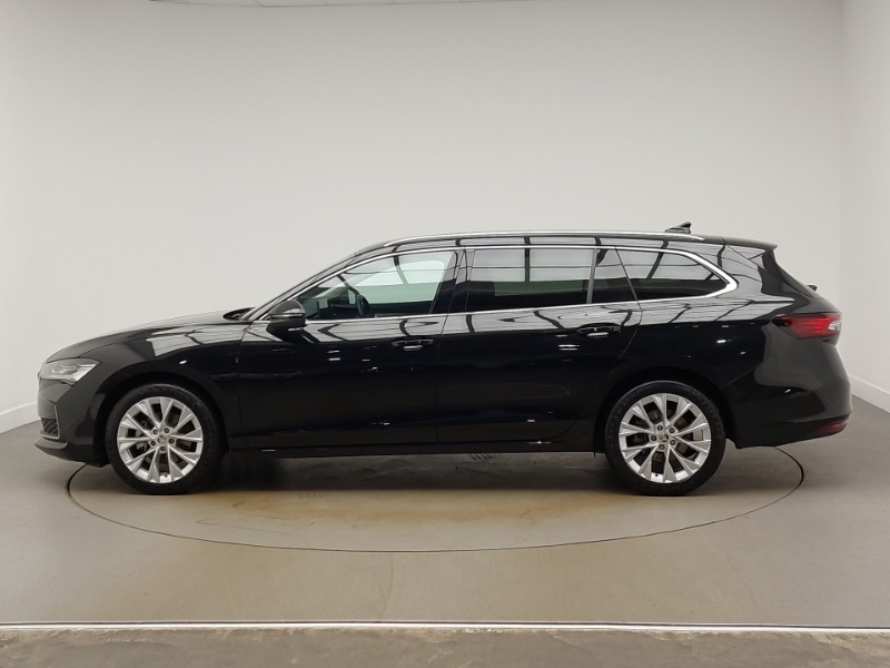 Used Skoda Superb 2024 for sale - 76932448: Photo 4