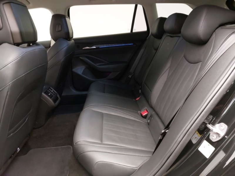 Used Skoda Superb 2024 for sale - 76932448: Photo 6