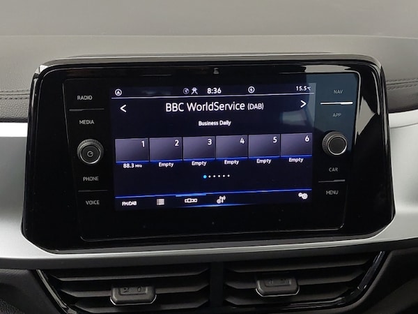 Used Volkswagen T-Roc 2022 for sale - 76195750: Photo 10