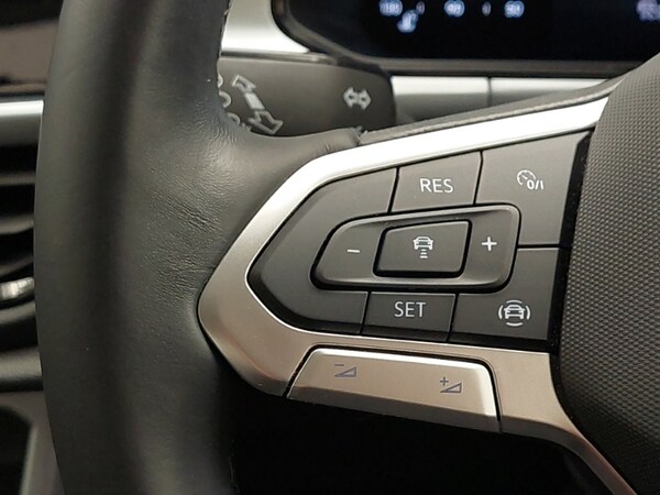 Used Volkswagen T-Roc 2022 for sale - 76195750: Photo 18