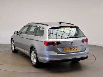 Used Volkswagen Passat 2019 for sale - 75695727: Photo