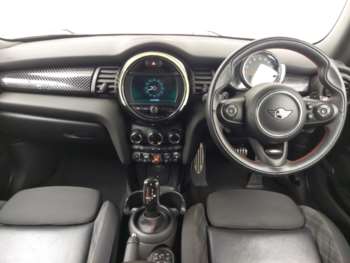 Used MINI Hatch 2019 for sale - 74719902: Photo