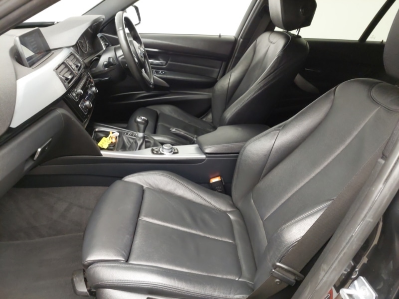 Used BMW 3 Series 2017 for sale - 78079878: Photo 5