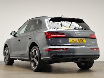 Used Audi Q5 2019 for sale - 77119211: Photo