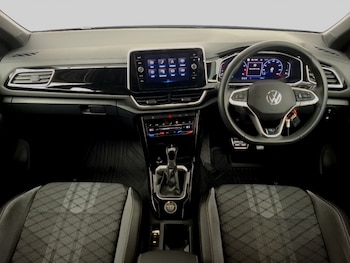 Used Volkswagen T-Roc 2024 for sale - 78187258: Photo