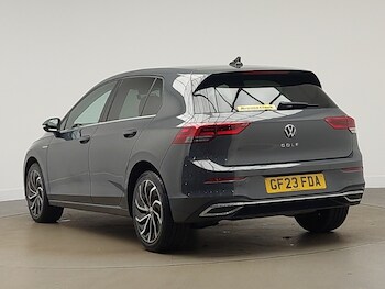 Used Volkswagen Golf 2023 for sale - 77761644: Photo