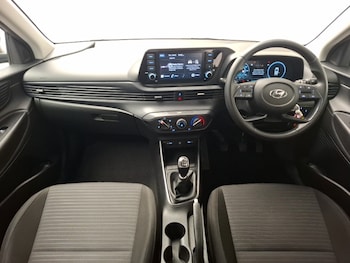 Used Hyundai i20 2022 for sale - 78033227: Photo