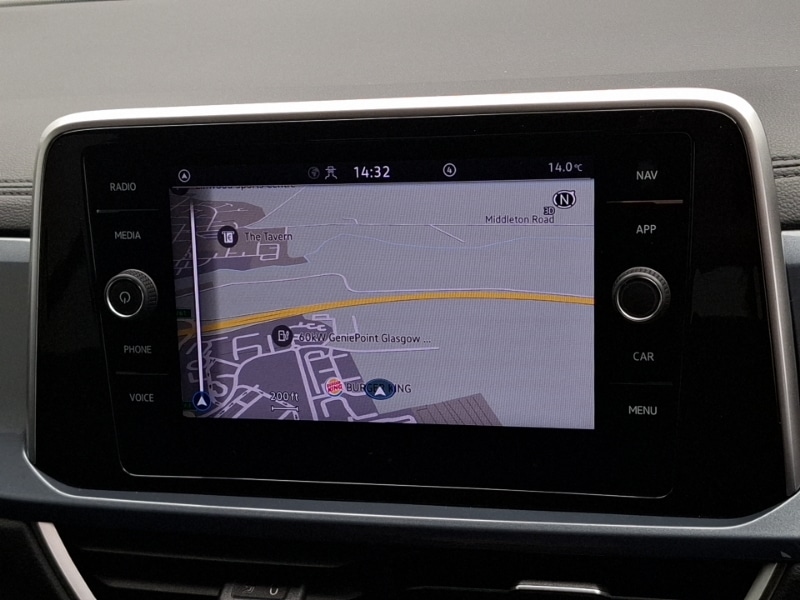 Used Volkswagen T-Roc 2023 for sale - 77352873: Photo 14