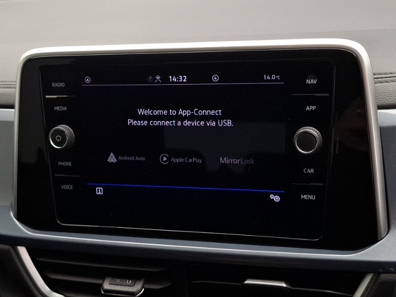 Used Volkswagen T-Roc 2023 for sale - 77352873: Photo 15