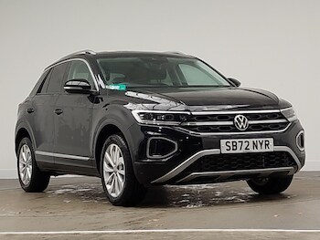 Used Volkswagen T-Roc 2023 for sale - 77352873: Photo