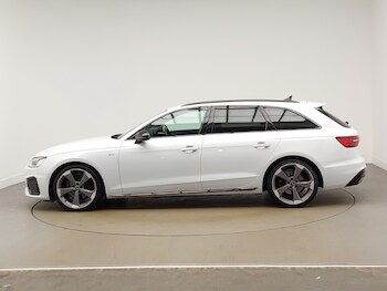 Used Audi A4 2021 for sale - 78253353: Photo