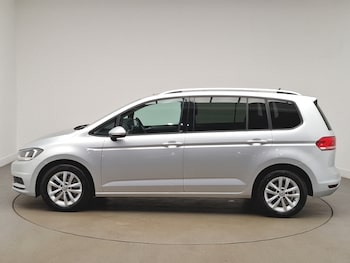Used Volkswagen Touran 2018 for sale - 78580280: Photo