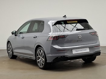 Used Volkswagen Golf 2026 for sale - 79433501: Photo