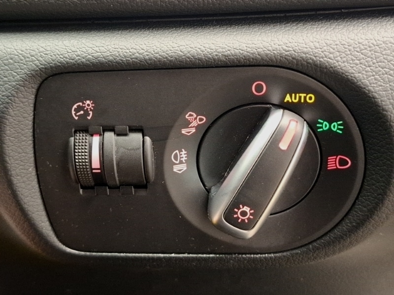 Used Audi Q3 2017 for sale - 77169411: Photo 19