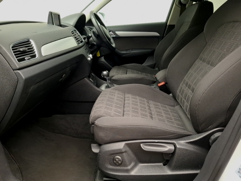 Used Audi Q3 2017 for sale - 77169411: Photo 5