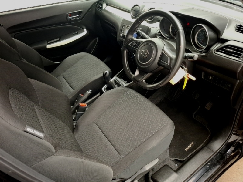 Used Suzuki Swift 2018 for sale - 76999994: Photo 19