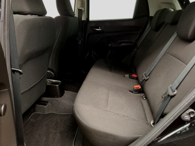 Used Suzuki Swift 2018 for sale - 76999994: Photo 6