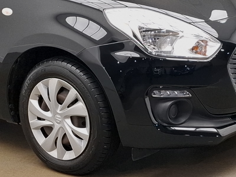 Used Suzuki Swift 2018 for sale - 76999994: Photo 9