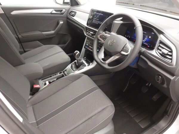 Used Volkswagen T-Roc 2025 for sale - 75500925: Photo 13